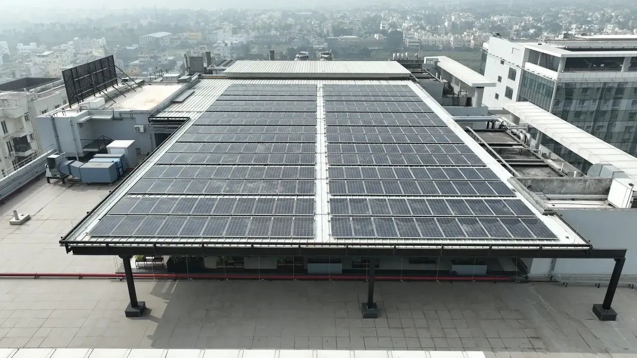 Daystar Solar installation at Featherlite The Address