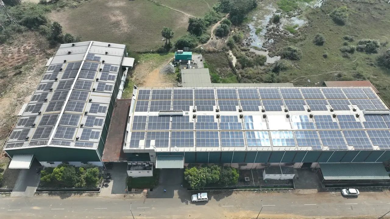 Daystar Solar installation at Therelek